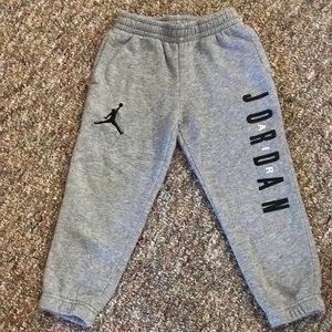 Jordan jogger pants. Size 4t